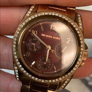 Michael kors rose gold watch